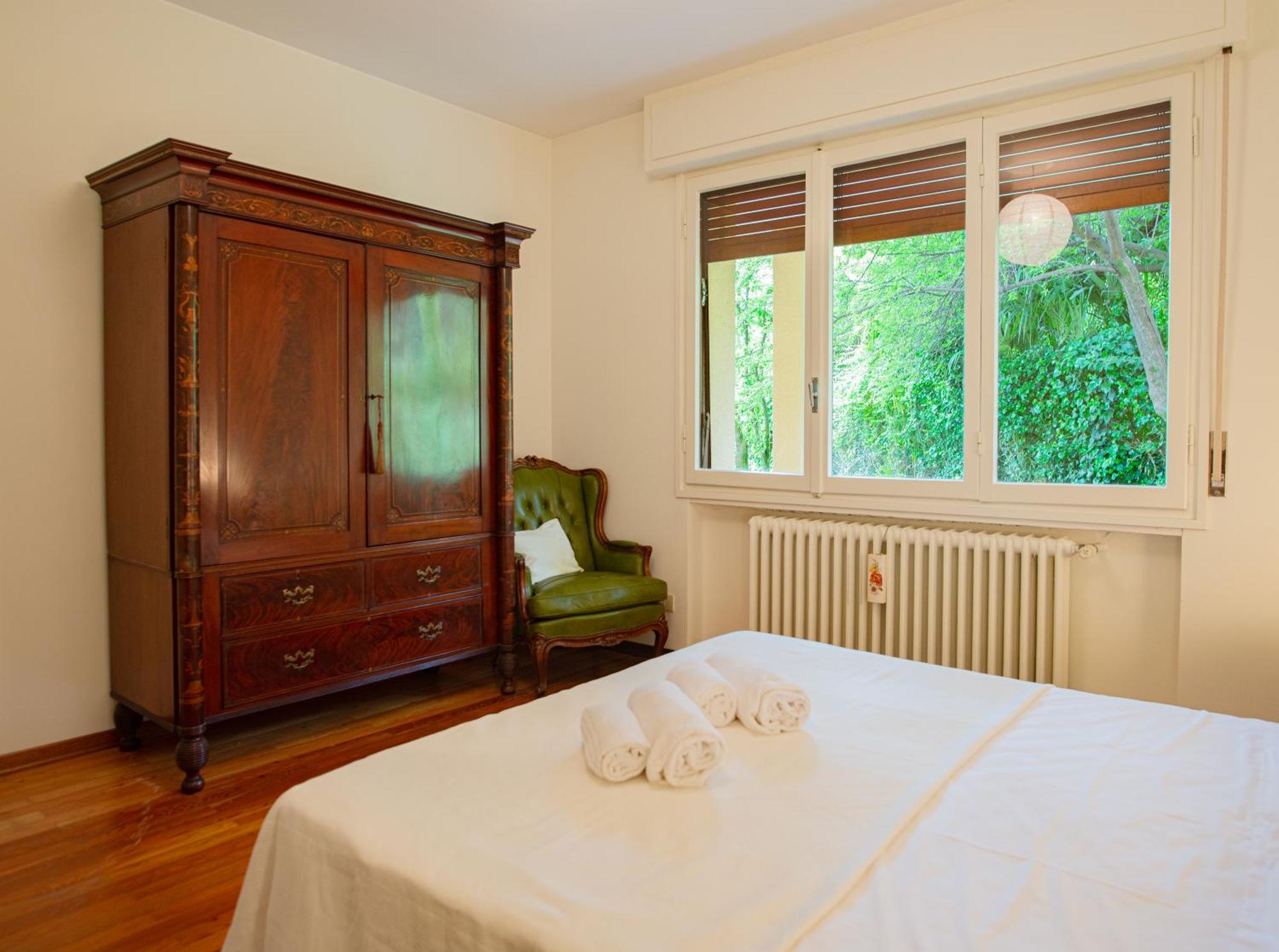 Serene Garden Getaway Cadenabbia Esterno foto
